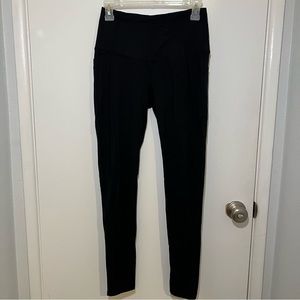VSX Total Knockout Pocket Leggings